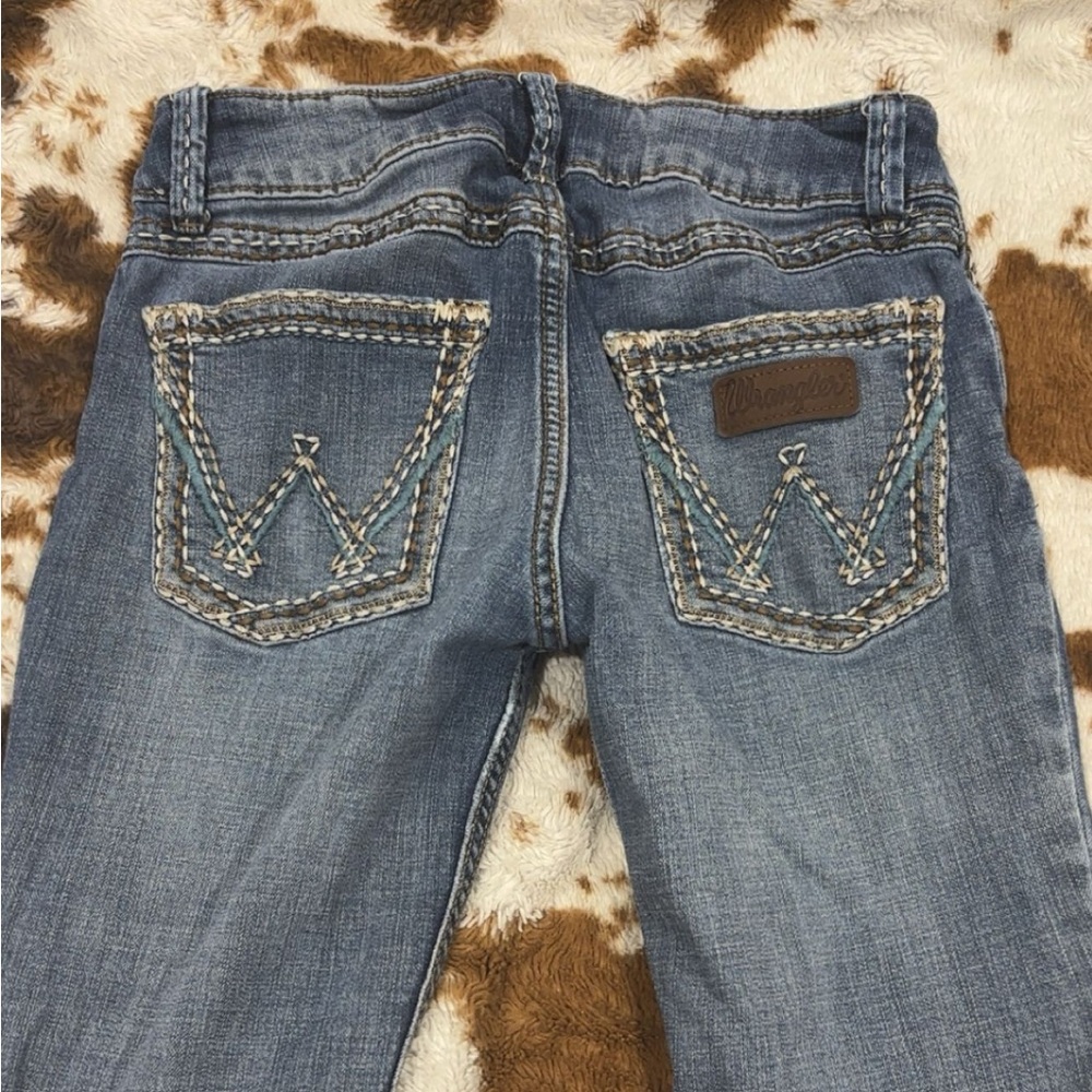 Wrangler Women's Boot Cut Jeans with Embroidered Pockets
